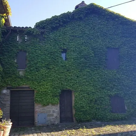 La Rocca بيت ضيافة